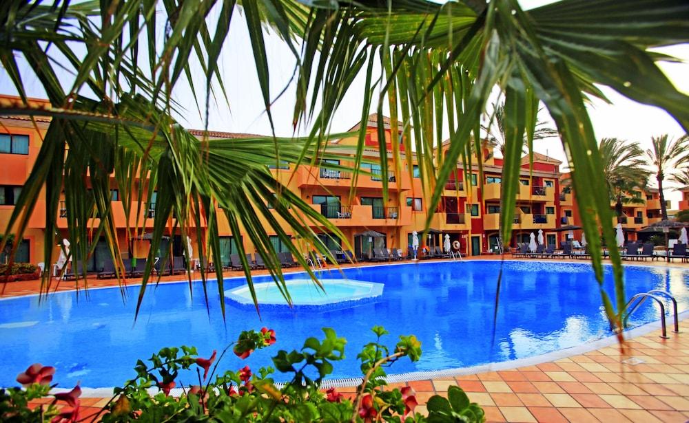 O7 Aloe Corralejo Hotel Exterior photo