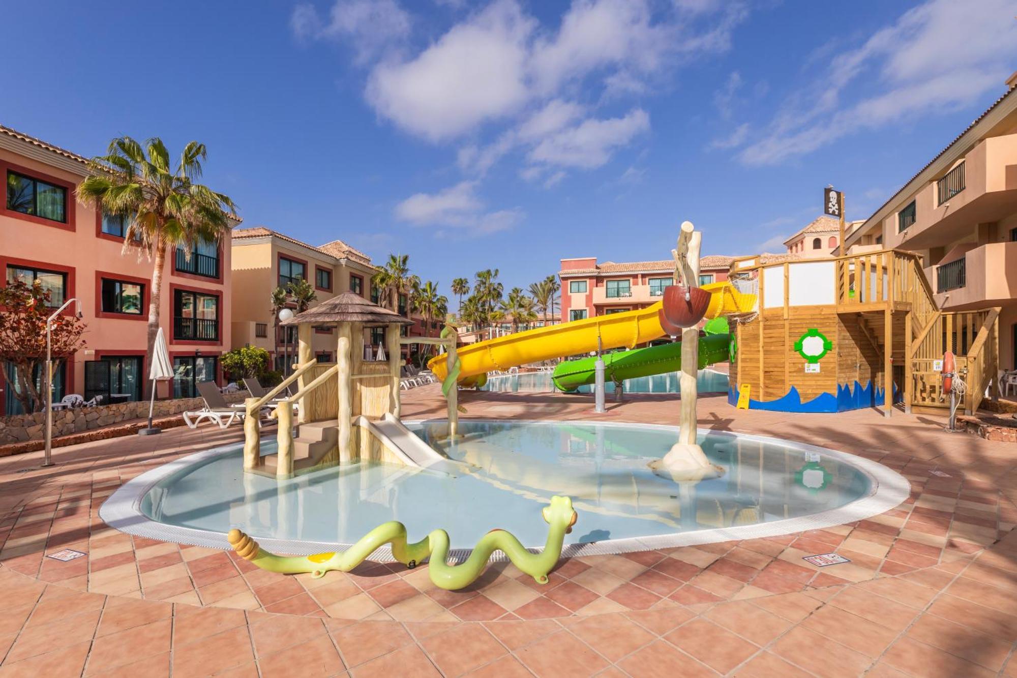 O7 Aloe Corralejo Hotel Exterior photo